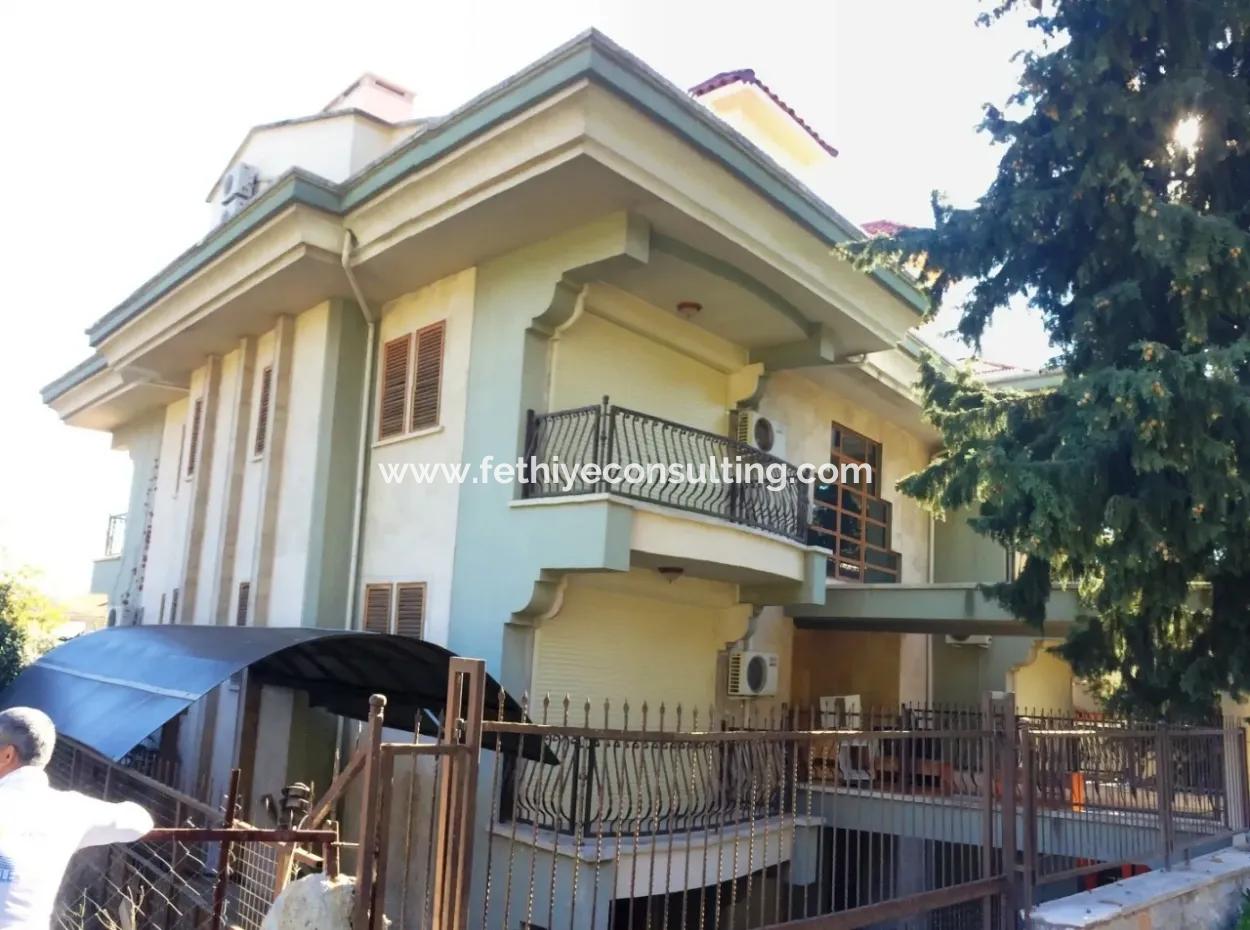 10 Schlafzimmer 2 Mit Pool Im Zentrum Von Marmaris.2500M2 Grundstück Zum Verkauf In Unserer Anlage.