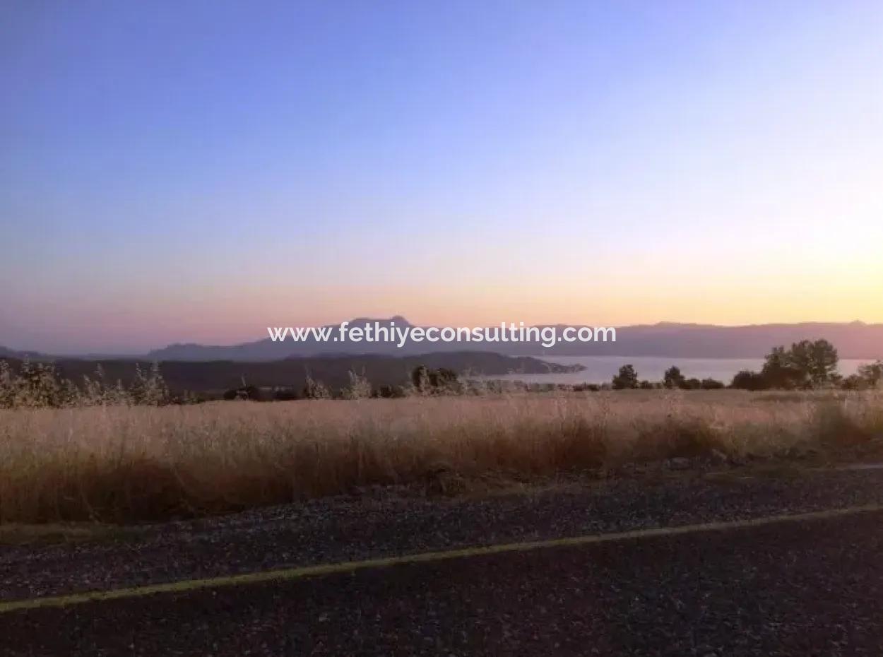 Die Stadt Von Köycegiz, Grundstück Zum Verkauf 19000M2 Ausbildung Absolvierte Er Das Viertel Mit Blick Auf Den See