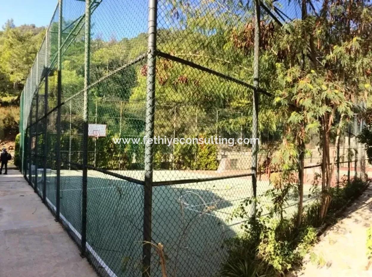 Super-Luxus-Duplex-Wohnung Mit Pool In Icmeler, Innerhalb Der Website