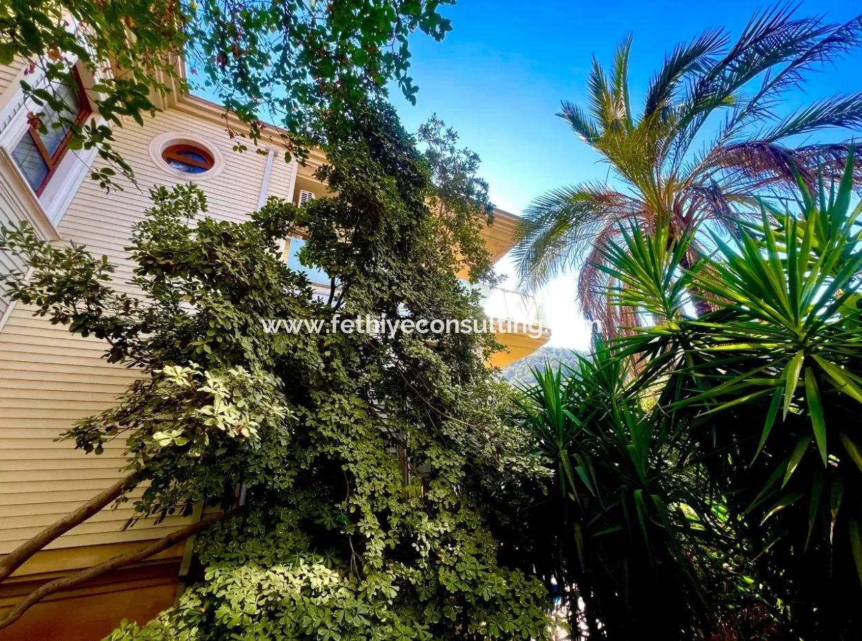 900M2 Landanteil Verfügbar In Marmaris Armutalan Gebiet, 4 Zimmer, 2 Wohnzimmer, 5 Badezimmer, 450M2 Villa Zum Verkauf