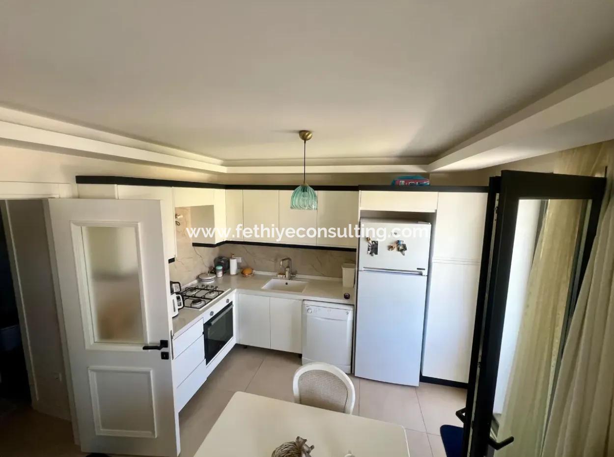 2 Zimmer, 1 Wohnzimmer, Neubau, Oberes Maisonette-Doppelzimmer, 90 M2, Wohnung Zum Verkauf Im Zentrum Von Marmaris, In Der Nähe Des Meeres