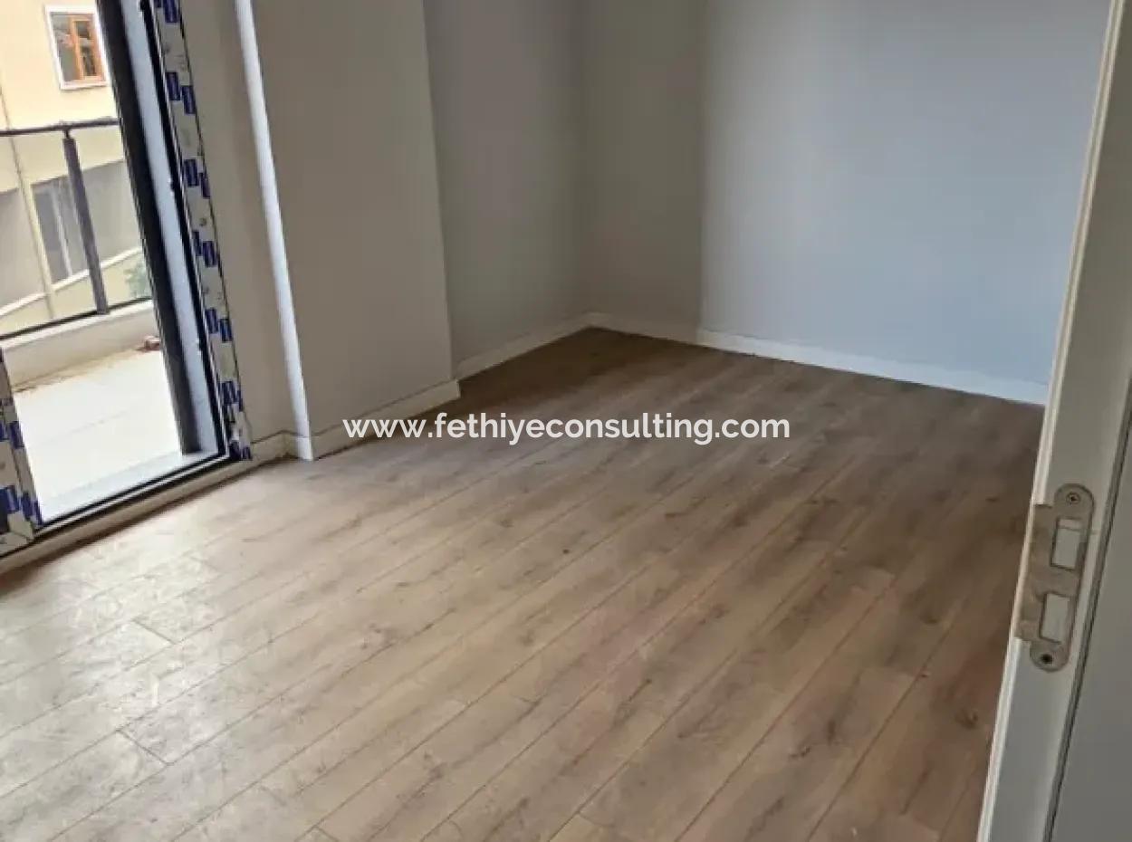 Siteler Neighborhood 3 1 Obere Doppelhaushaus Zum Verkauf