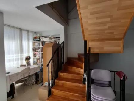 Armutalan Neighborhood 3÷1 Freistehendes Dreifachhaus Zum Verkauf