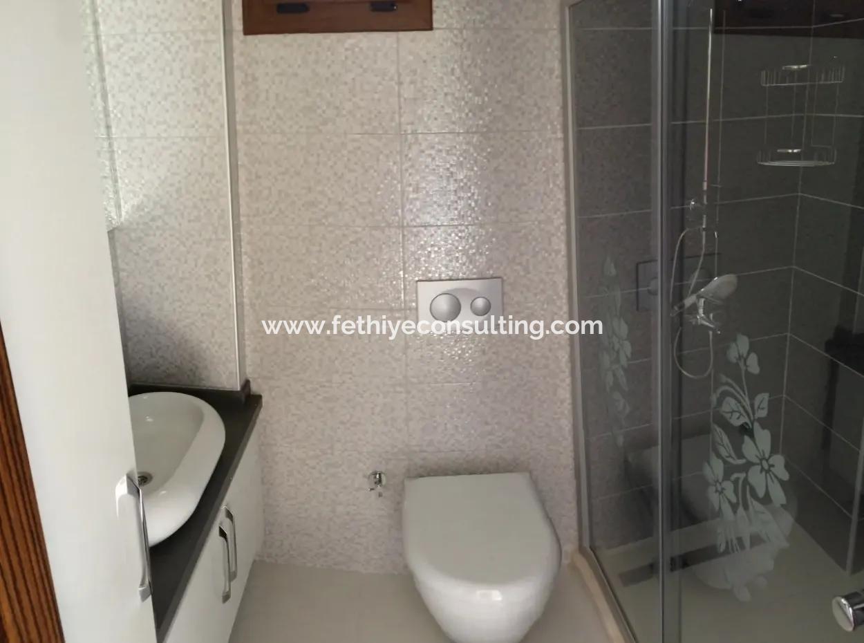 Marmaris Armutalan Detached Villa For Sale 4 Rooms 1 Living Room Twin With A Garden