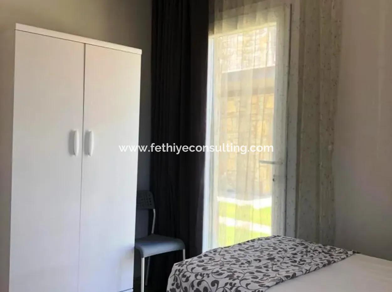 2 Rooms 1 Lounge Open Kitchen 100 M2 Apartment For Sale In The Site With Swimming Pool 400 Meters From The Sea In Datça Center