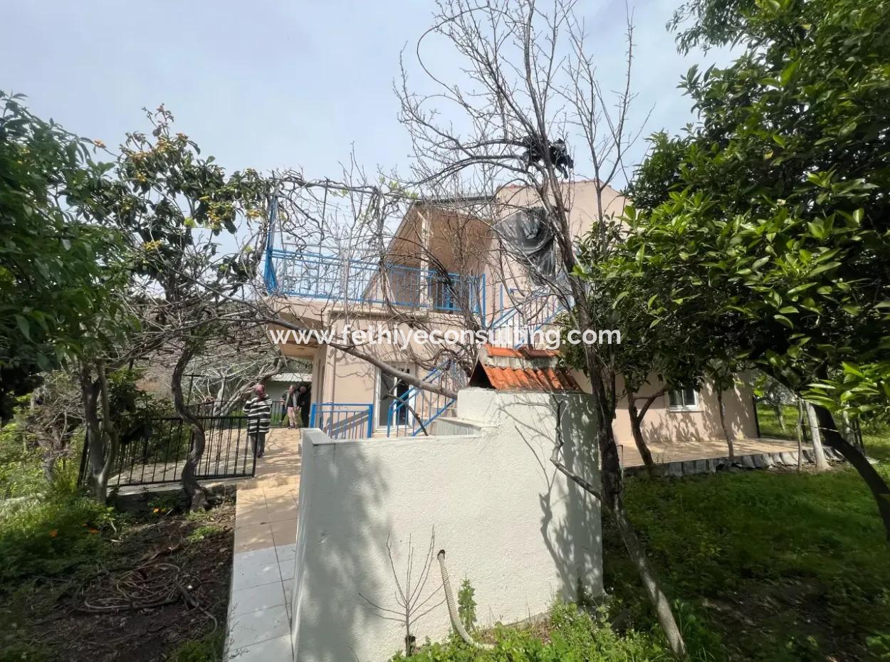 Detached House For Sale On 2000M2 Plot Of Land By The Sea In Marmaris Söğüt Neighborhood. Suitable For Tying A Boat In Front Of It.