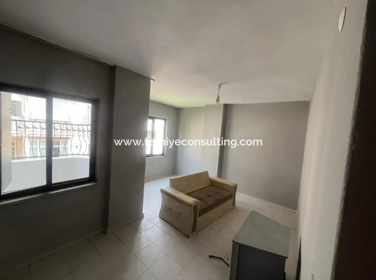 2 Rooms1 Living Room, Indoor Kitchen, Mezat Apartment For Sale In The Center Of Marmaris, 110 M2, Close To The Sea