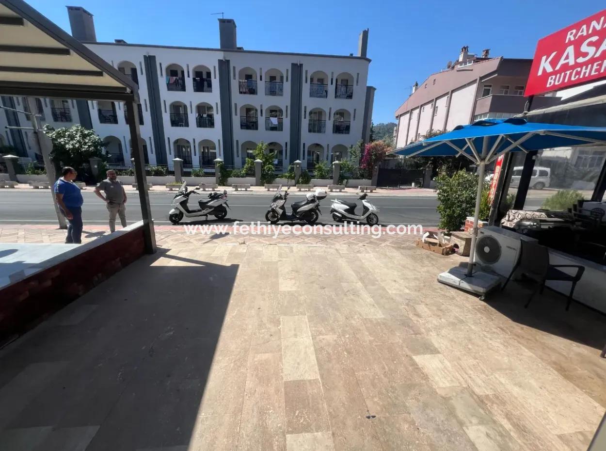 Shop For Sale 90M2 On The Main Street In The Center Of Armutalan, Marmaris