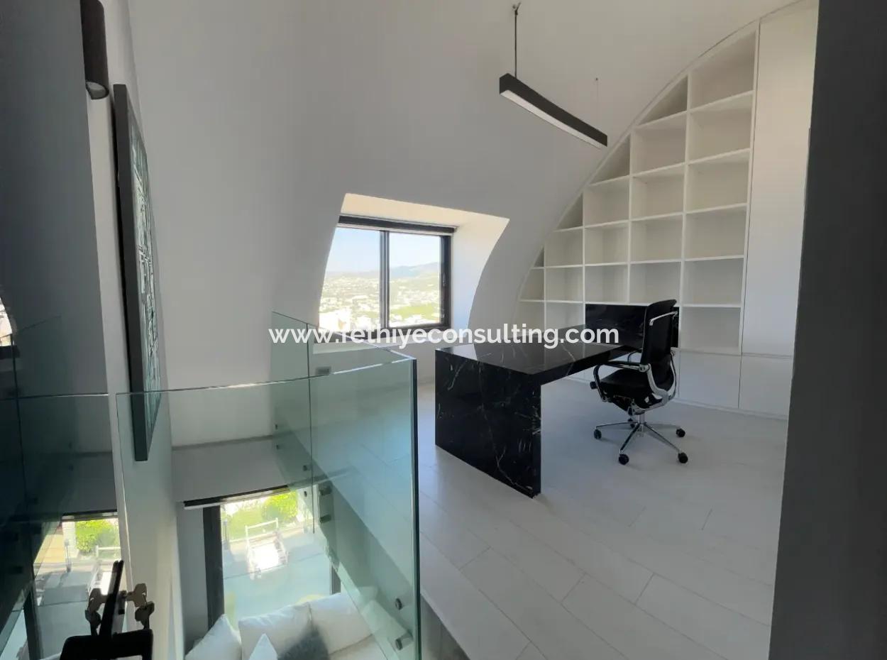 ???????? Luxurious Triplex Villa Just Steps From Yalıkavak Marina!