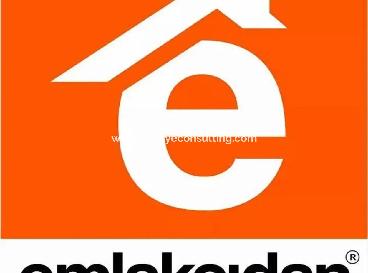 For Sale In The Center Of Marmaris 100M2 Mezzanine Store.