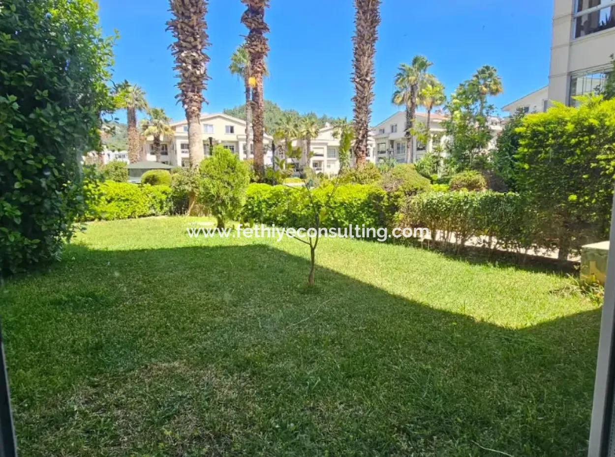 Camiavlu Neighborhood 3 1 Reverse Duplex For Sale In A Secure Site With Pool