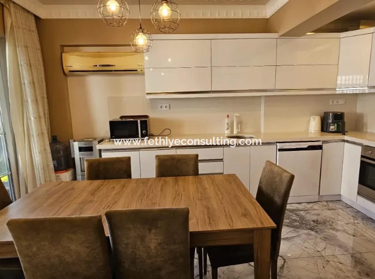 Camiavlu Neighborhood 3 1 Reverse Duplex For Sale In A Secure Site With Pool