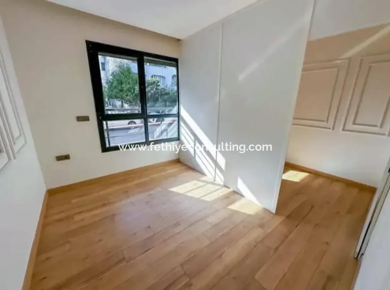 Çıldır Neighborhood 2 1 Year Old Flat For Sale With 1 High Entrance Parking Lot