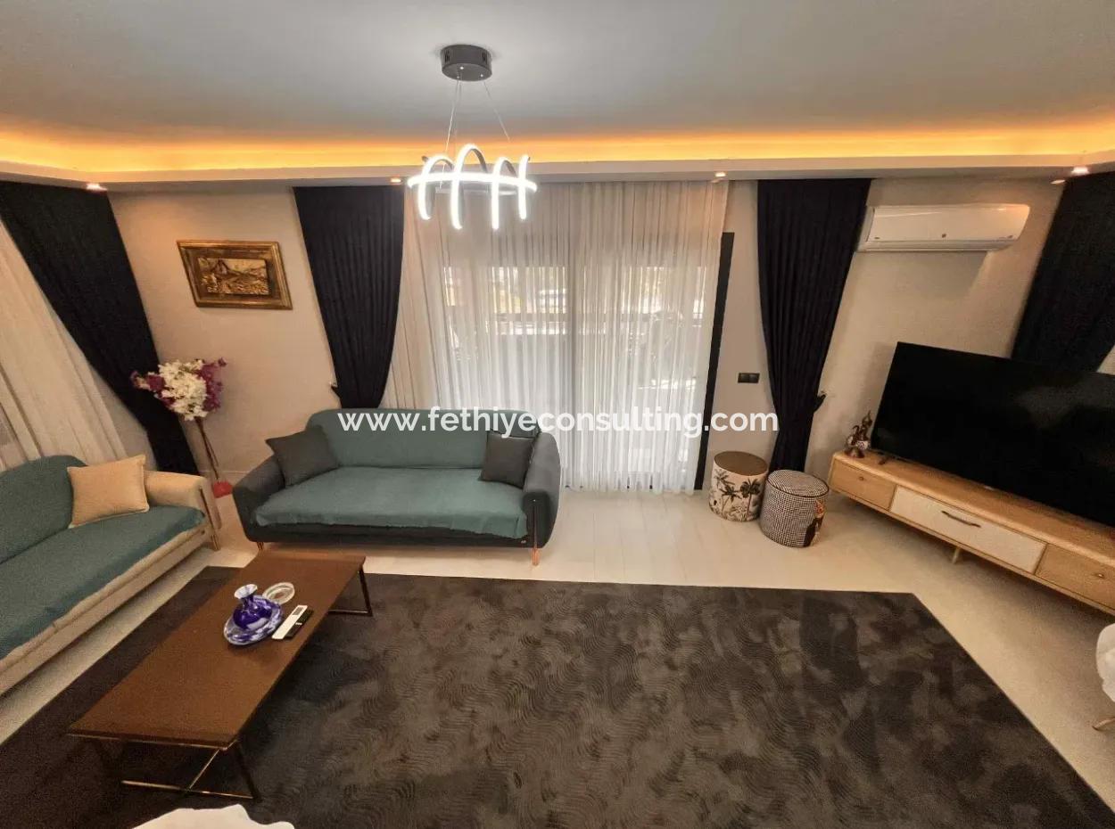 Harika Bir Portföy! Marmaris'in Eşsiz Doğası Ve Merkeze Yakın Konumu,.Komple Kiralık Kurumsala Uygun 5 Adet 2+1 Full Eşyalı Daire Mevcut Bina