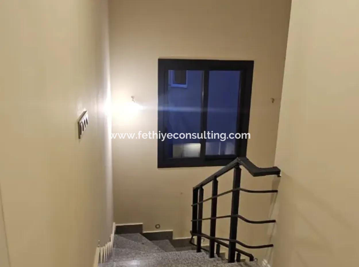 İçmeler Mahallesi 4+1 Tam Müstakil Sıfır Satılık Villa