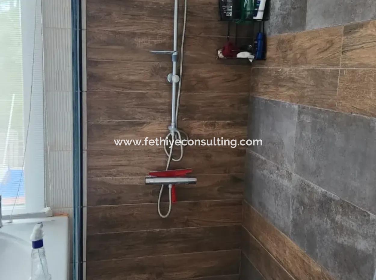 Ortaca Mahallesi Satılık 10.000 M2 İçerisinde Özel Yapım Havuzlu Çiftlik Evi