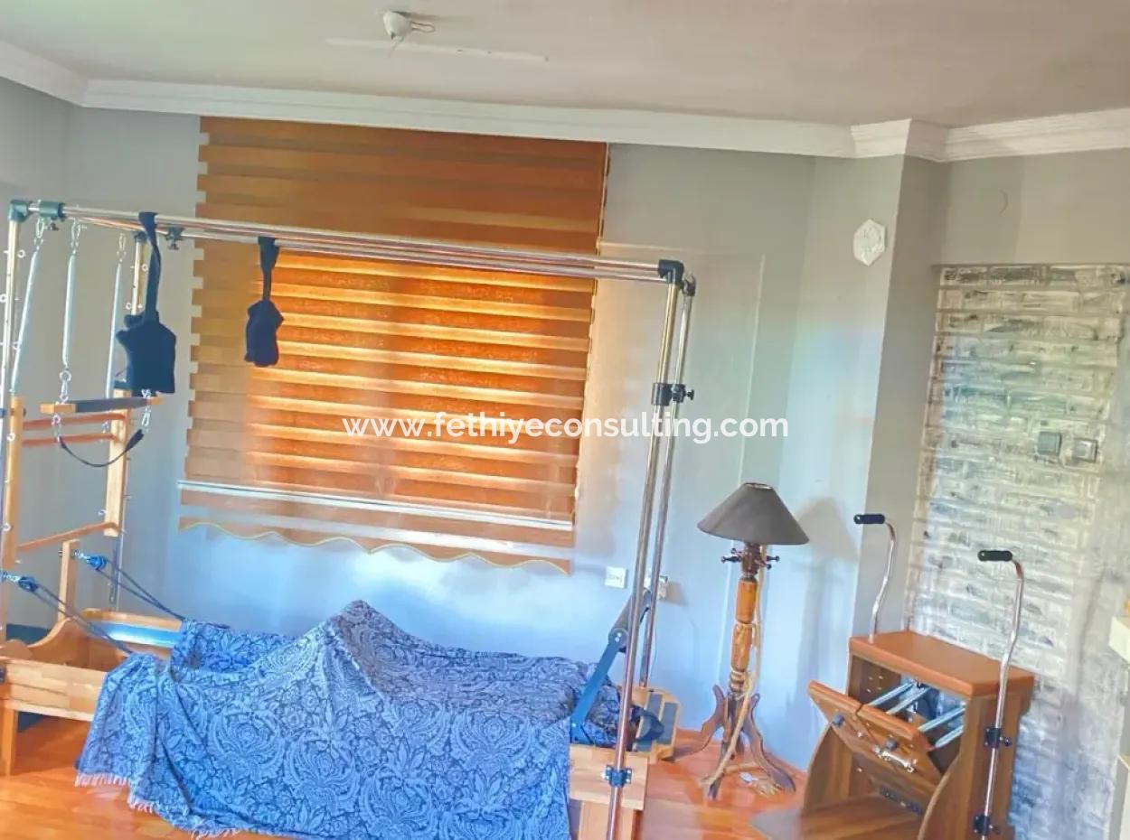 Çamdibi Mahallesi 3+1 Giriş Katı Satılık Dalre