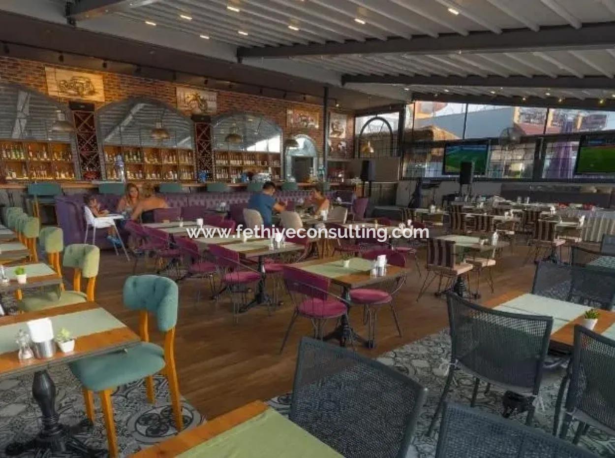 Marmaris Merkezinde Denize Sıfır Satılık Butik Otel 45 Oda