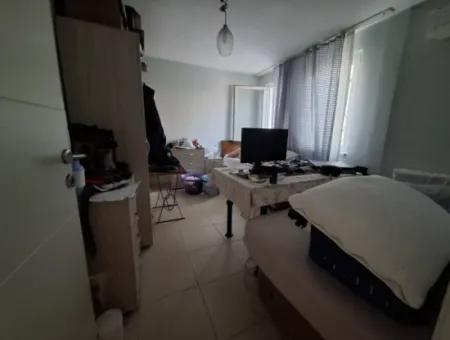 Armutalan Mahallesi Satılık 3÷1 Müstakil Tripleks Ev